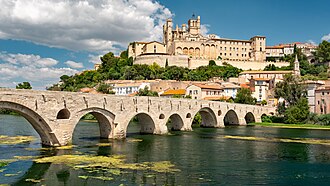 Que faire à Béziers ? Le guide de la ville et du canal du Midi